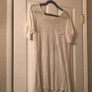 Linen t-shirt, oversized. Magnolia Pearl